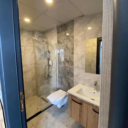 Port Hotell 3*
